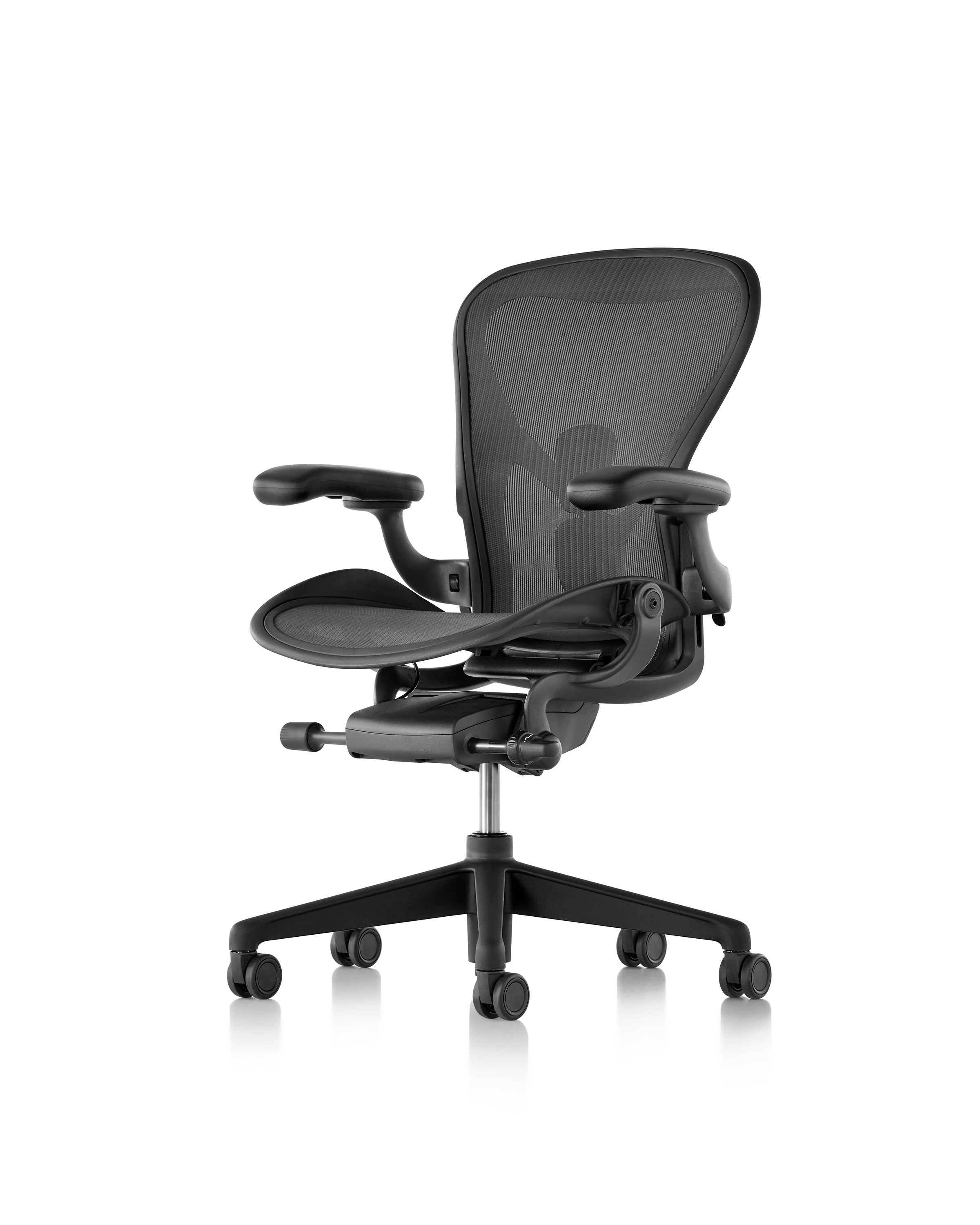 Aeron remastered 2025 vs mirra 2